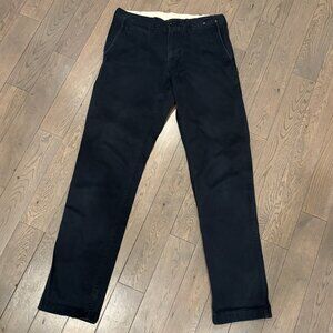 Uniqlo Chino in navy sz 30/34